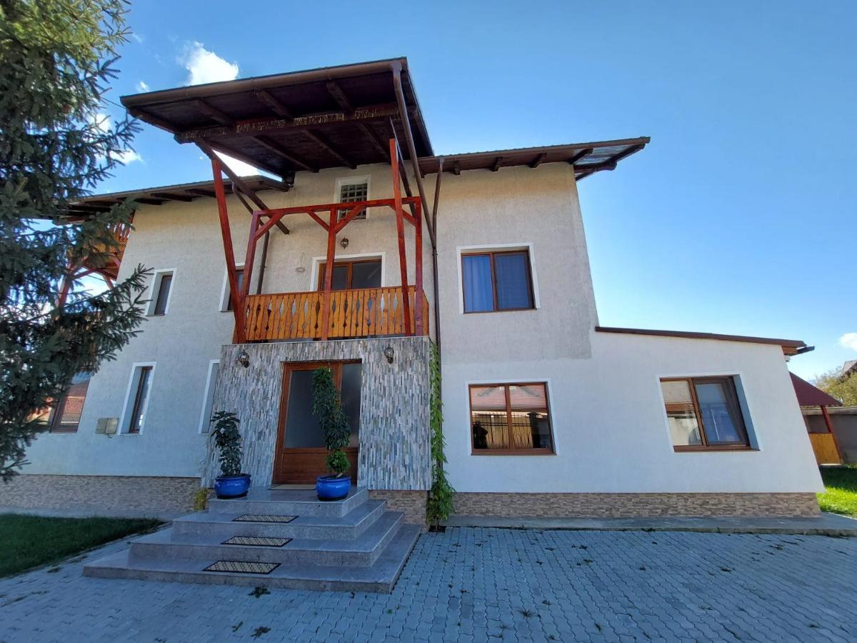 Pensiunea Vera Râșnov Zewnętrze zdjęcie